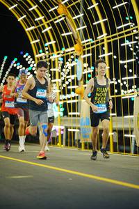 BIB: 240092, 4177, 0339
                            <button type="button" onclick="openModal(22808814)" class="btn btn-primary btn-sm float-right btn-popup" data-toggle="modal" data-target=".modal-high-quality">
                        <i class="fas fa-shopping-cart"></i> Add to Cart
                    </button>
                                            <button type="button" onclick="isThisMe(22808814, true)" class="btn btn-success btn-sm float-right btn-popup btn-isme hidden" data-toggle="tooltip" data-placement="bottom" title="นี่คือรูปของคุณใช่ไหม คลิกที่นี่เพื่อเอาเข้าอัลบั้ม">
                        <i class="fas fa-plus"></i> Add to album
                    </button>
                    <button type="button" onclick="isThisMe(22808814, false)" class="btn btn-warning btn-sm float-right btn-popup btn-isnotme hidden">
                        <i class="fas fa-ban"></i> Remove from album
                    </button>